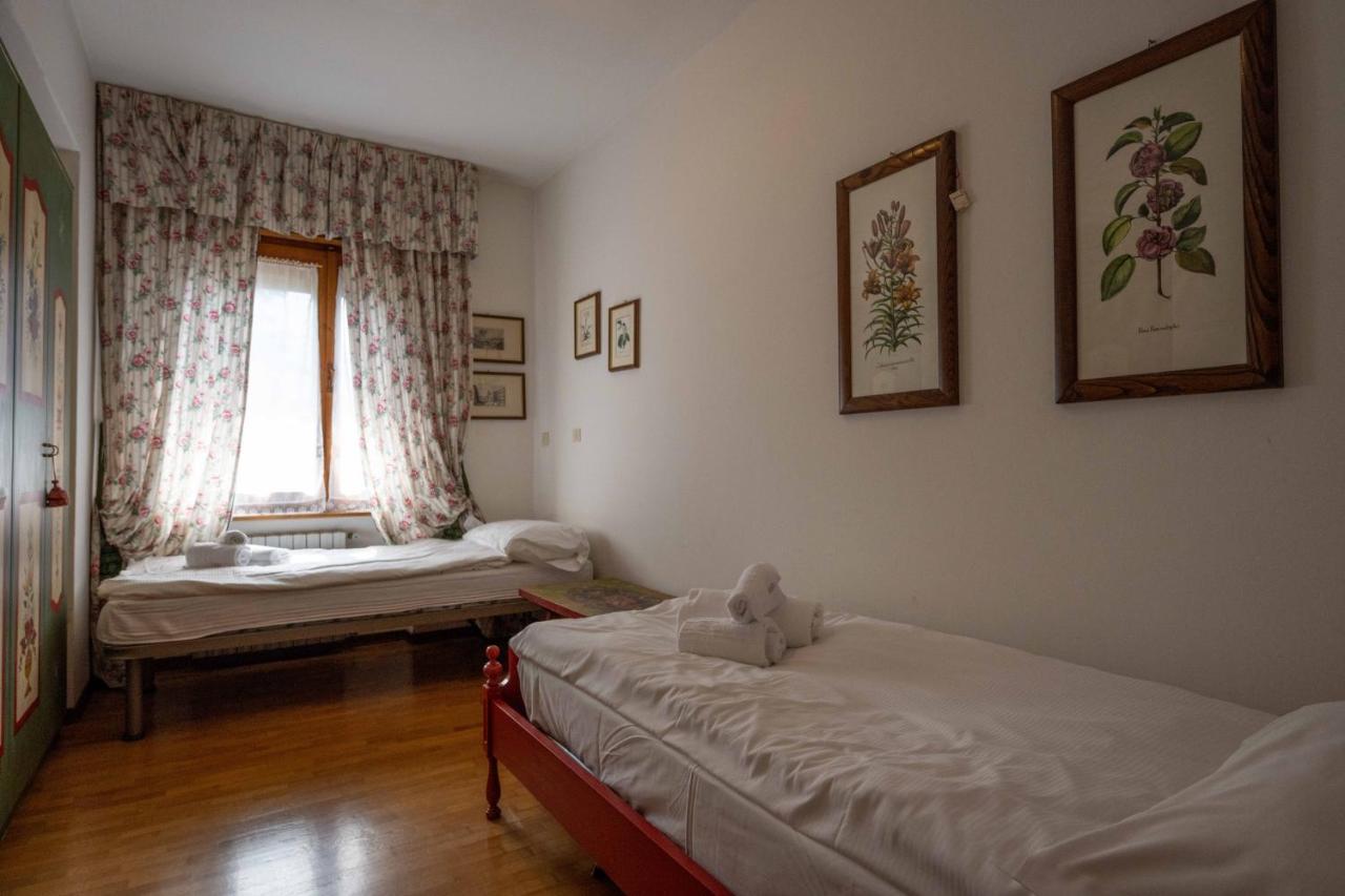 Casa Col Lejlighed Cortina dʼAmpezzo Eksteriør billede